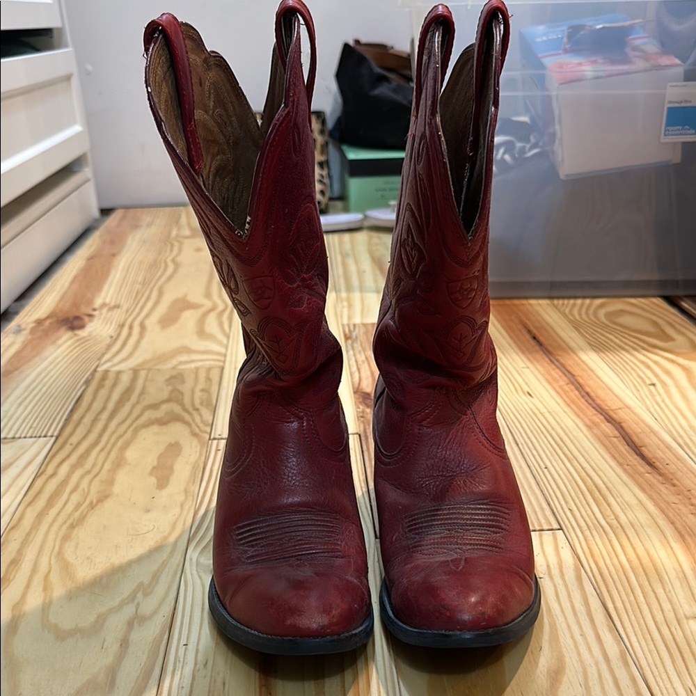 Ariat Red Leather Floral Western Heeled Boots - Picture 9 of 13